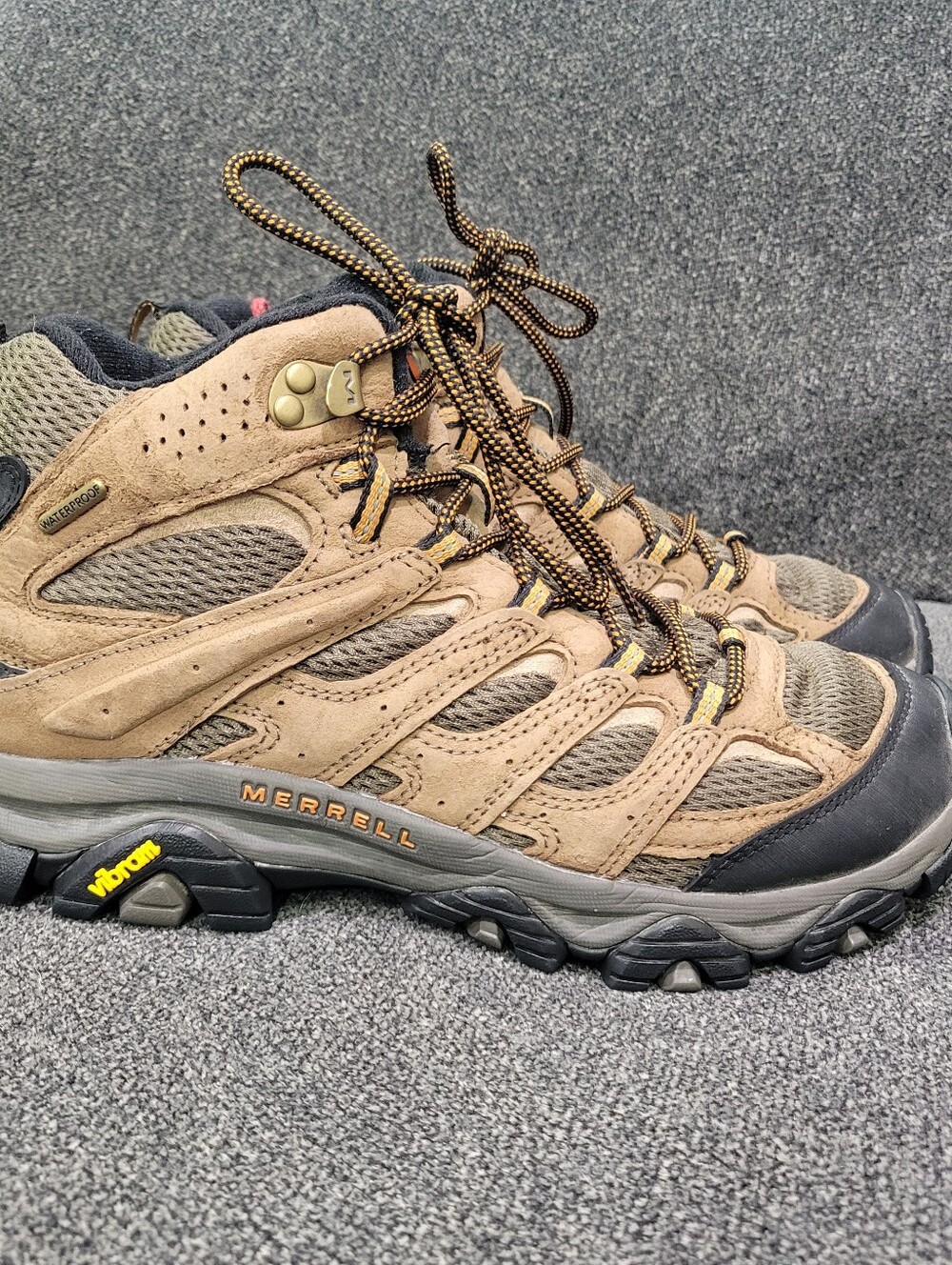 Merrell Moab 3 Mid Waterproof Hiking Shoes Brown Earth J035839Z Men’s Size 7.5